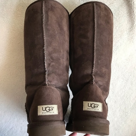 Ugg classic tall boot - Picture 4 of 8